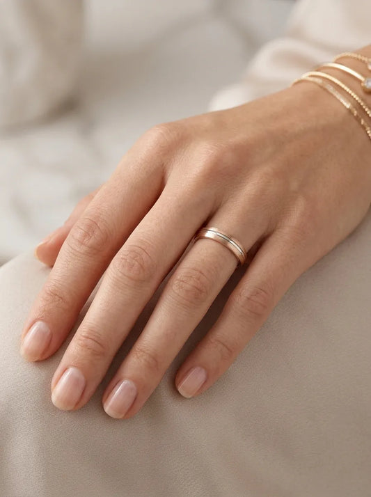 Two-tone wedding rings, rose and white gold, 4 mm
