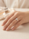 Klasikinis solitaire dizainas