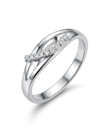 Ring with diamonds 0.05ct.