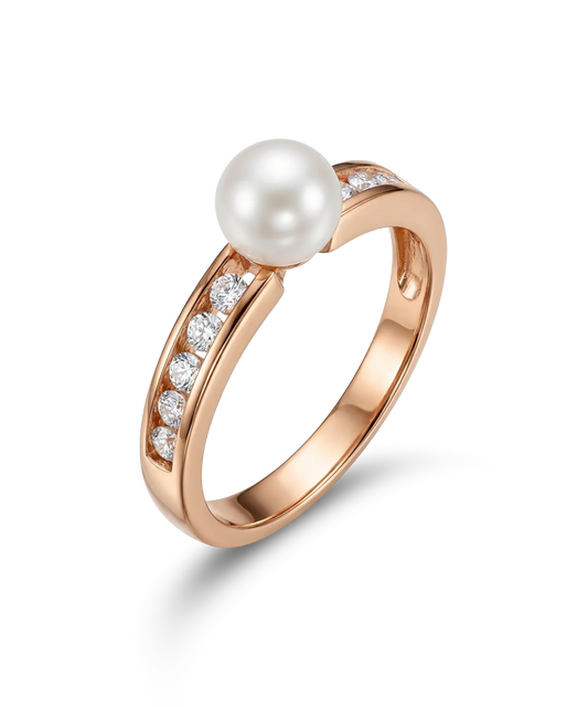 Rose gold ring with pearl and zircons